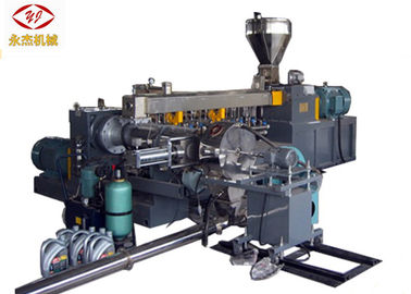 Pvc-de Extrudermachine van de Kabel Materiële Korrel, pvc die Lijn Met geringe geluidssterkte pelletiseren
